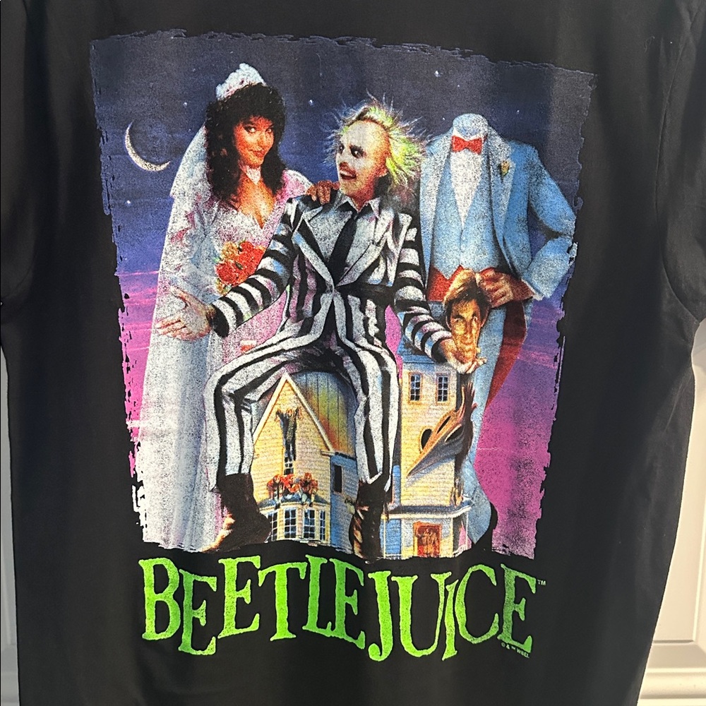 NWT medium Beetlejuice Graphic Tee in Black with Neon Green Logo